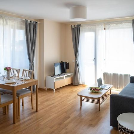 Modern And Spacious Apartments In The City Centre София Экстерьер фото